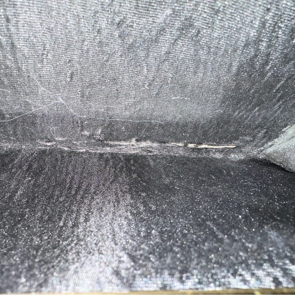 CHANEL Coco Mark Bifold Long Wallet in Black Caviar Skin - Picture 11 of 12